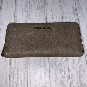 Mk shop fawn wallet